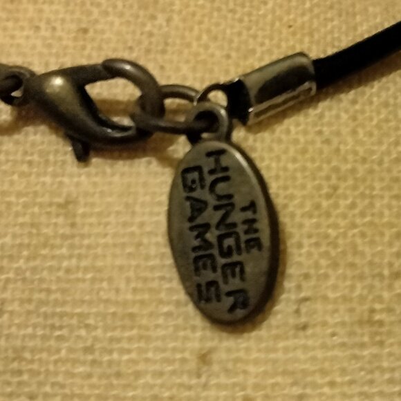 Hunger Games' Mockingjay bird gold tone Pendant on Leather Cord Necklace - Picture 4 of 4